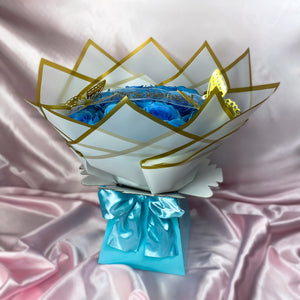 Beautiful Blue Rose Box Bouquet - Inc, 2x Gold Butterflies, Personalised Ribbon Message & Bow Tie