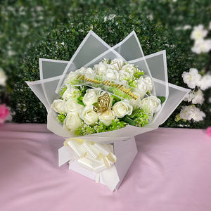 Make Your Own 24 Rose Box Bouquet - Perfect Petals UK
